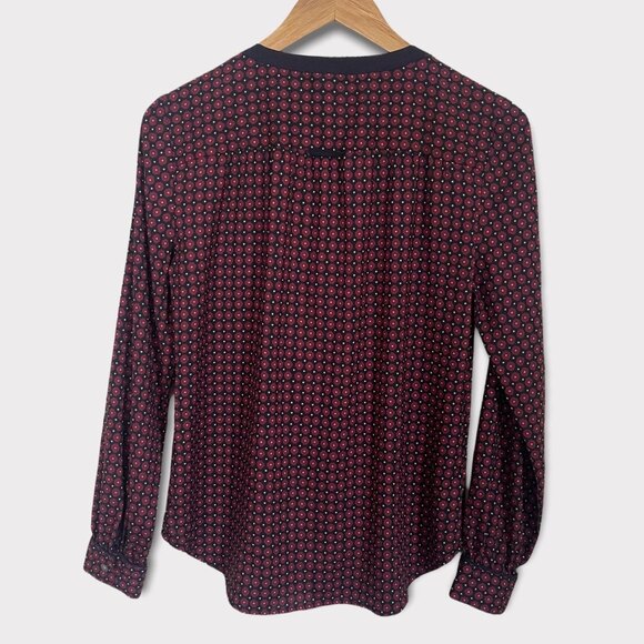 Ann Taylor LOFT Red & Navy Lightweight Floral Button Up Size Small - Picture 4 of 5